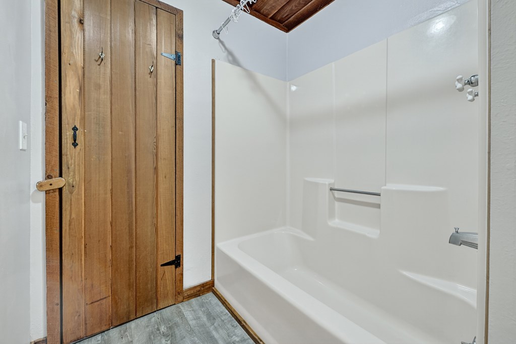 417441 Epworth Residential