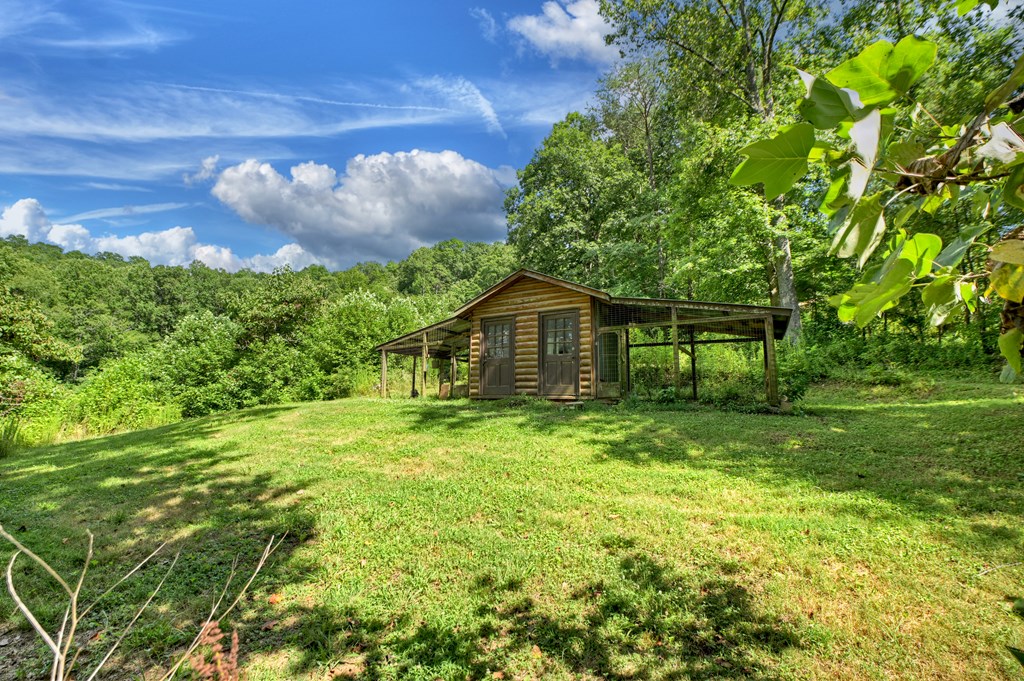 417442 Blue Ridge Residential