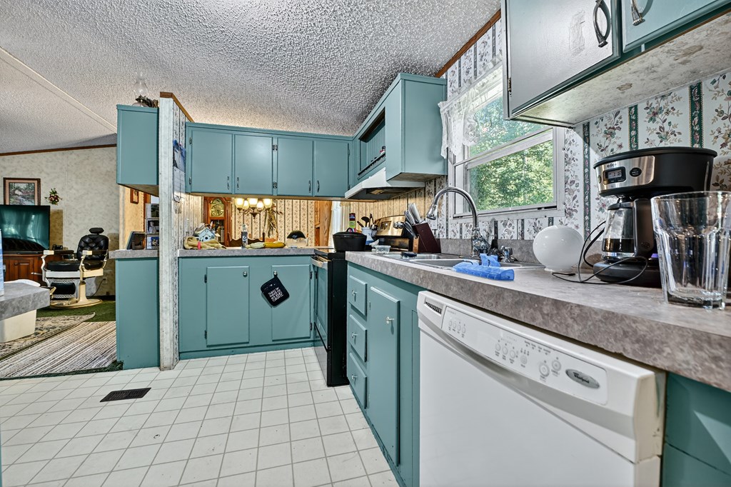 417442 Blue Ridge Residential