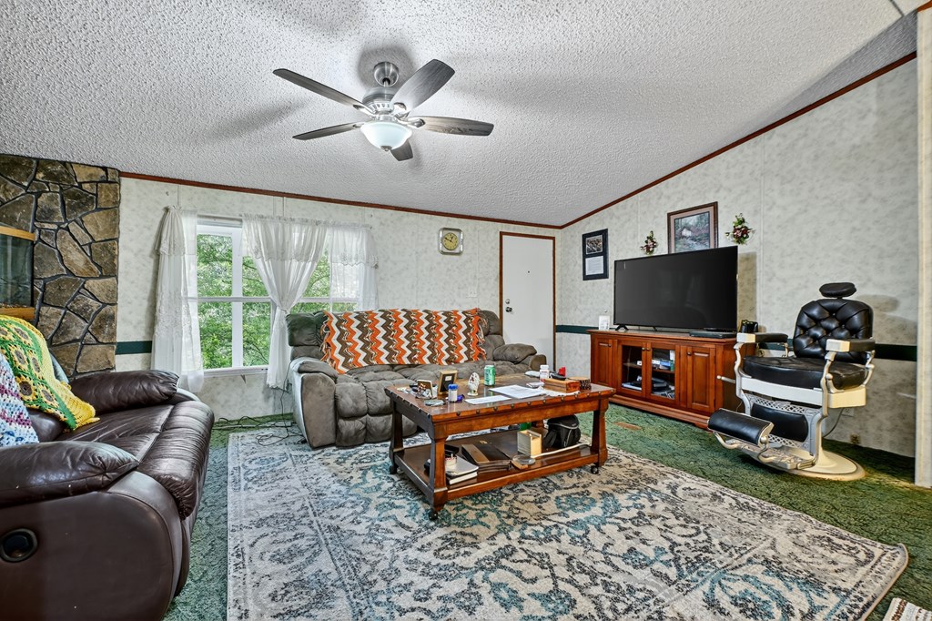 417442 Blue Ridge Residential