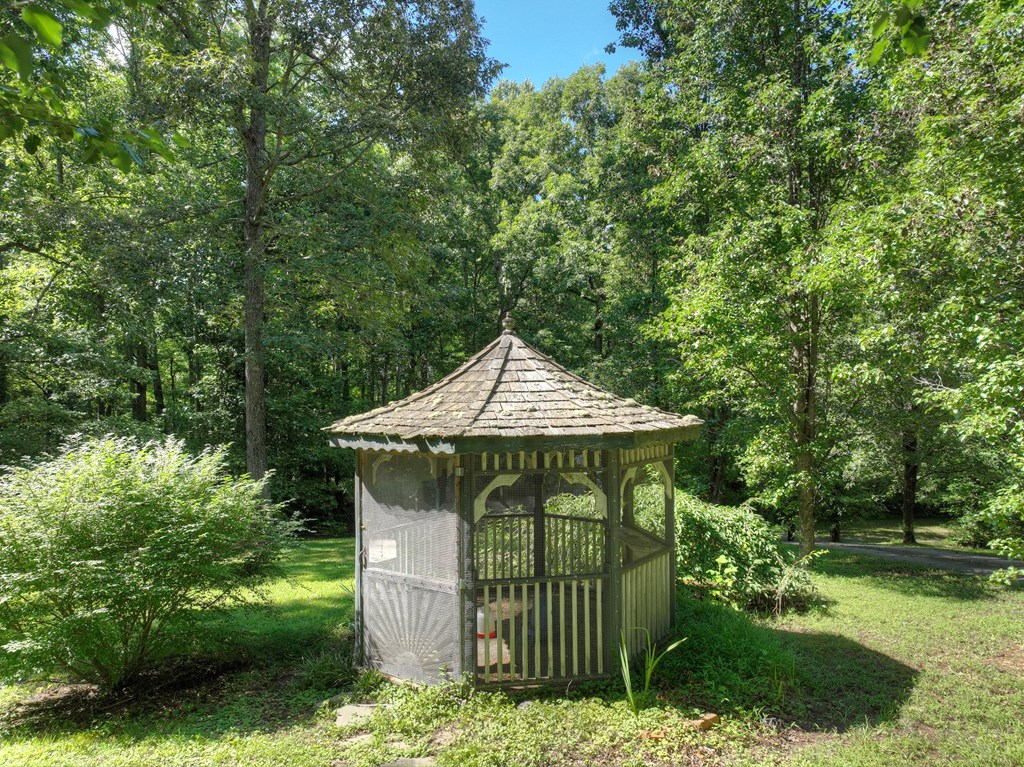 417442 Blue Ridge Residential