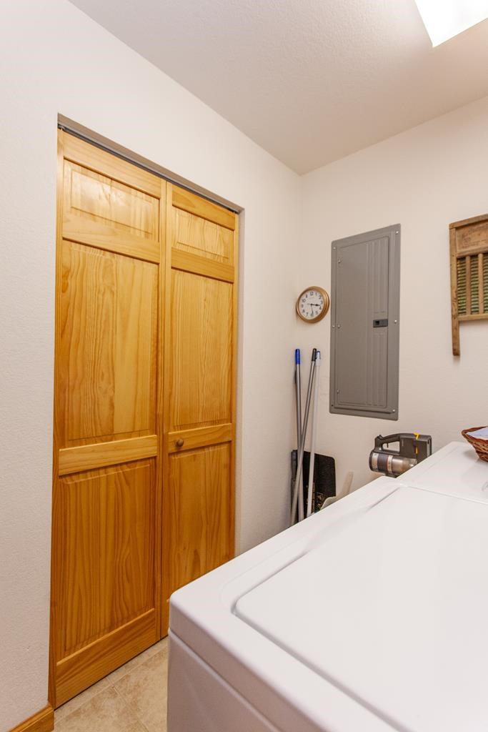 417446 Murphy Residential