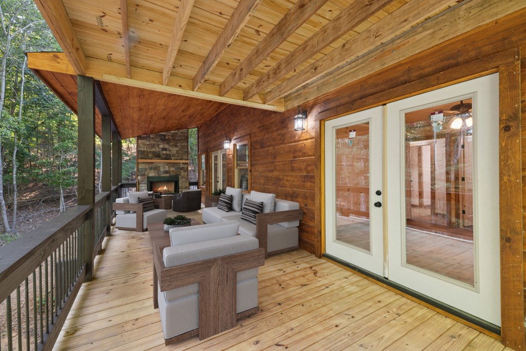 417448 Blue Ridge Residential