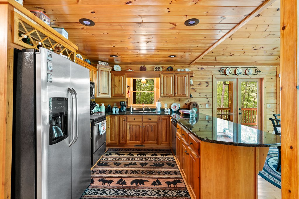 417466 Blue Ridge Residential