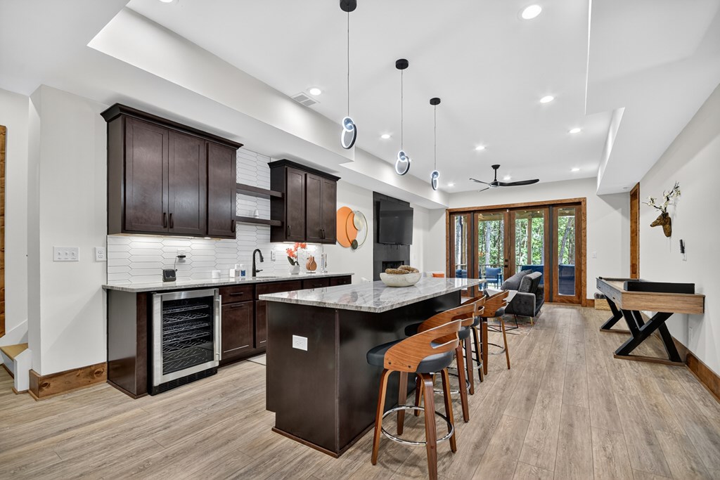 417478 Blue Ridge Residential