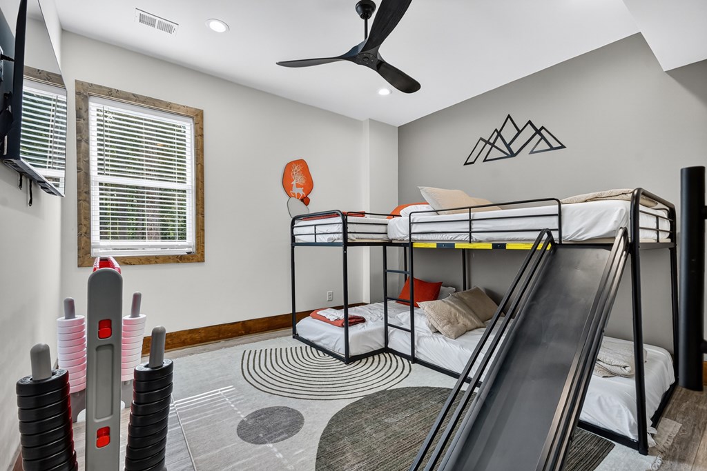 417478 Blue Ridge Residential