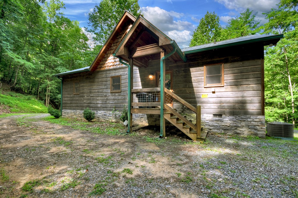 417482 Morganton Residential