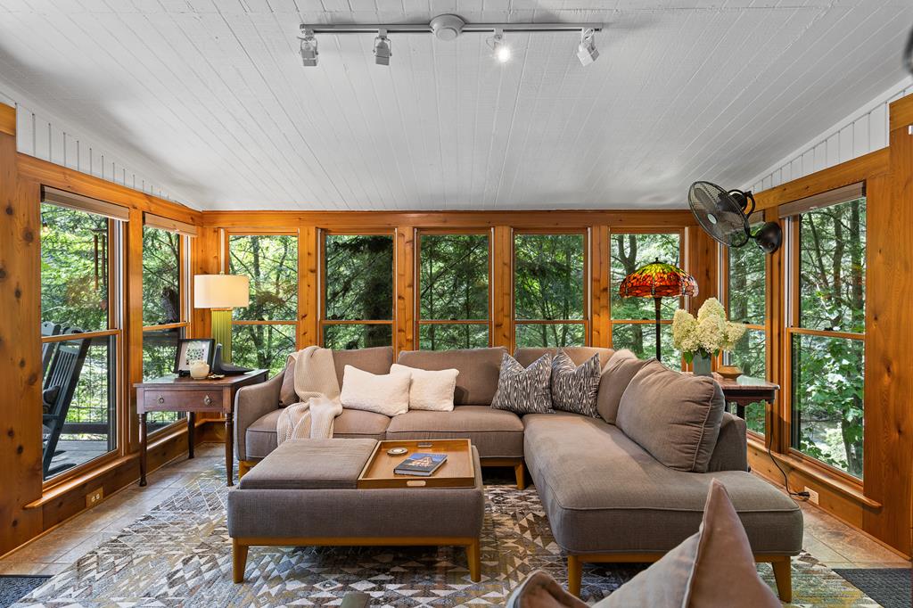 417486 Ellijay Residential