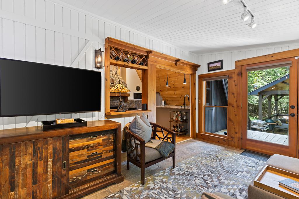 417486 Ellijay Residential