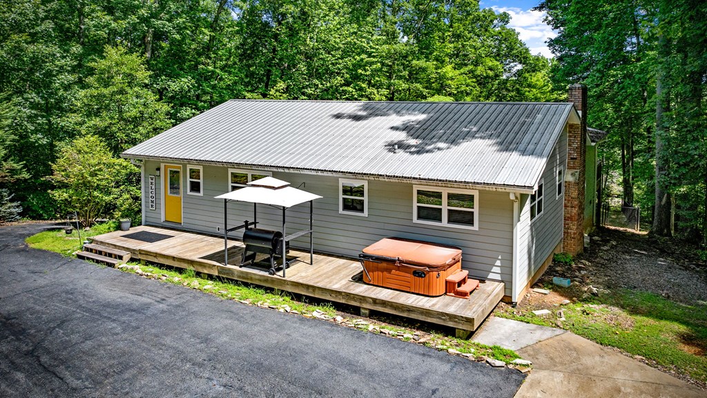 417490 Blairsville Residential