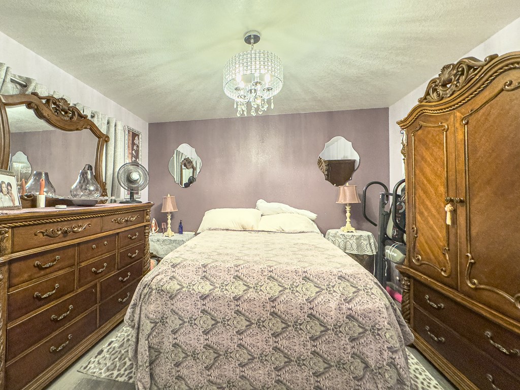 417491 Murphy Residential