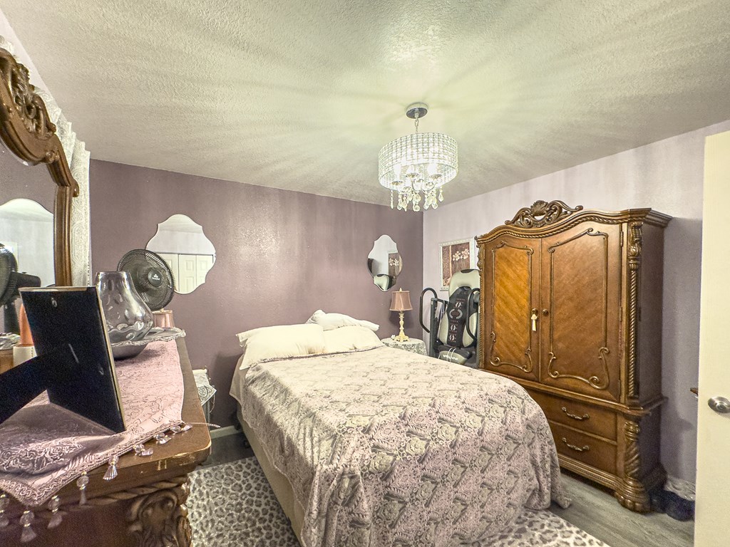 417491 Murphy Residential