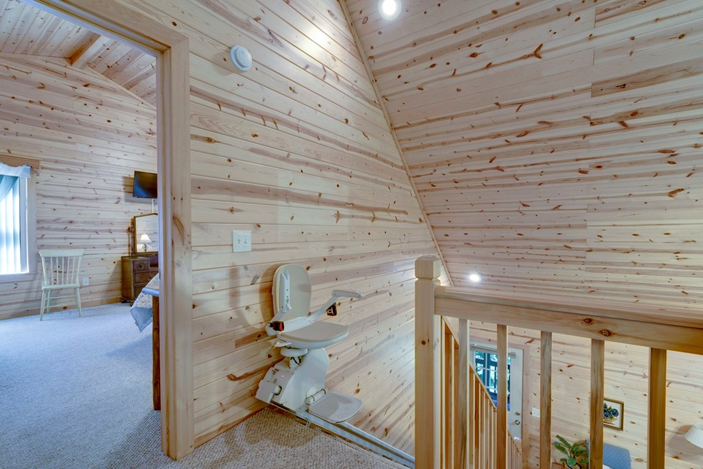 417493 Hiawassee Residential