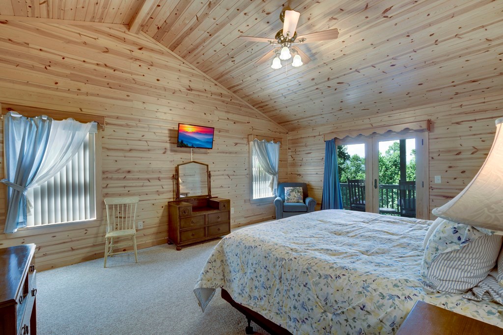417493 Hiawassee Residential
