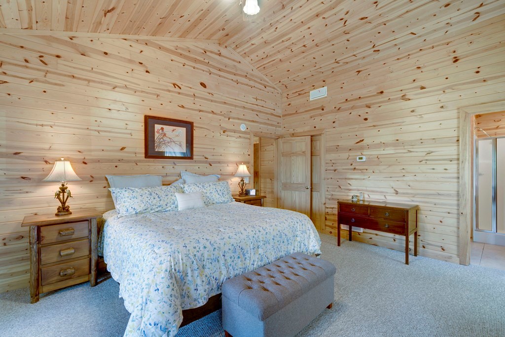 417493 Hiawassee Residential