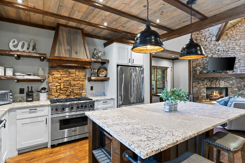 417499 Blue Ridge Residential