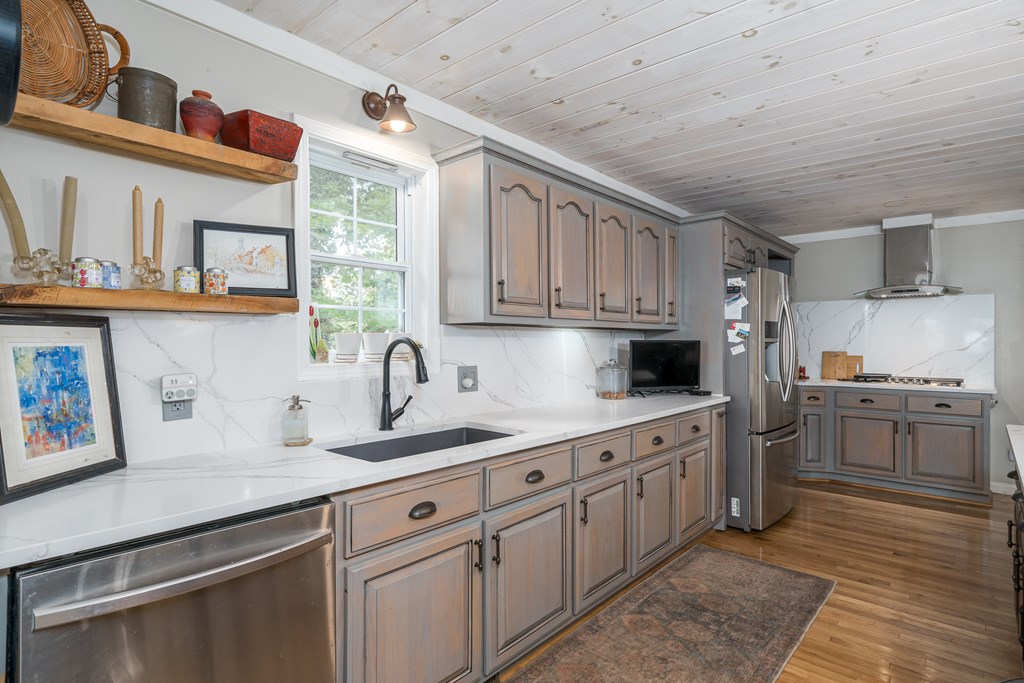 417519 Blue Ridge Residential