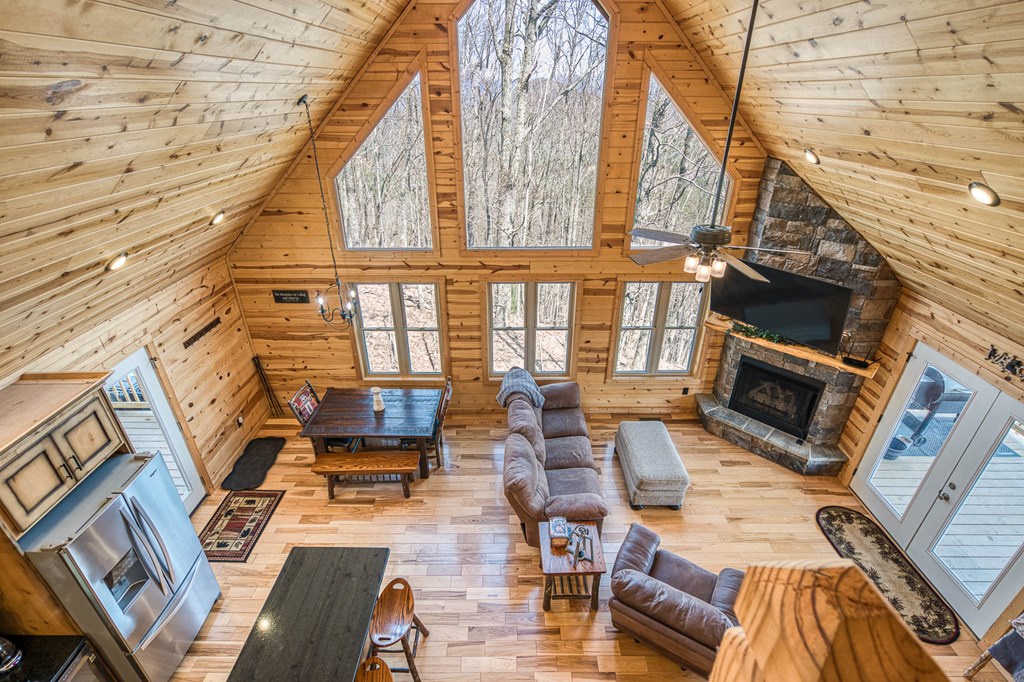 417525 Murphy Residential