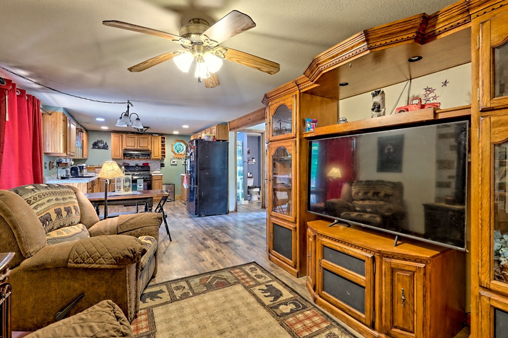 417528 Murphy Residential