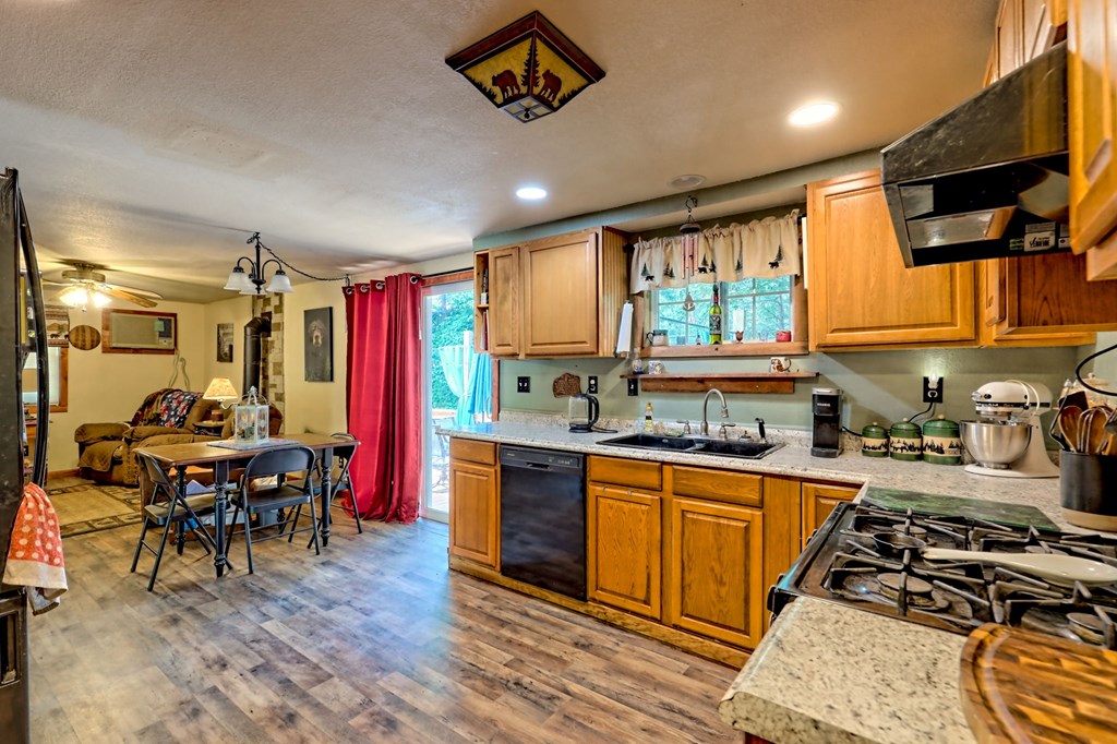 417528 Murphy Residential