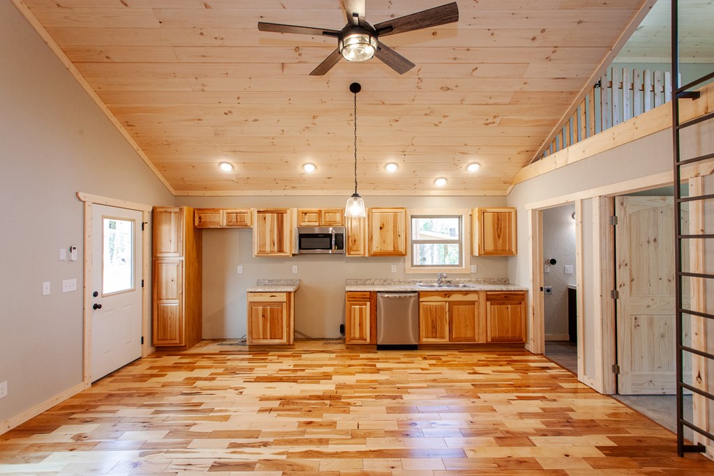 417531 Murphy Residential