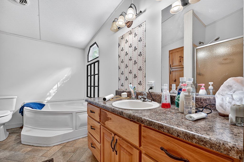 417538 Blue Ridge Residential