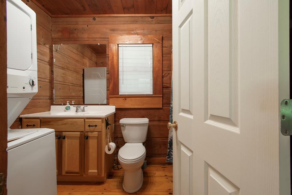 417541 Hayesville Residential