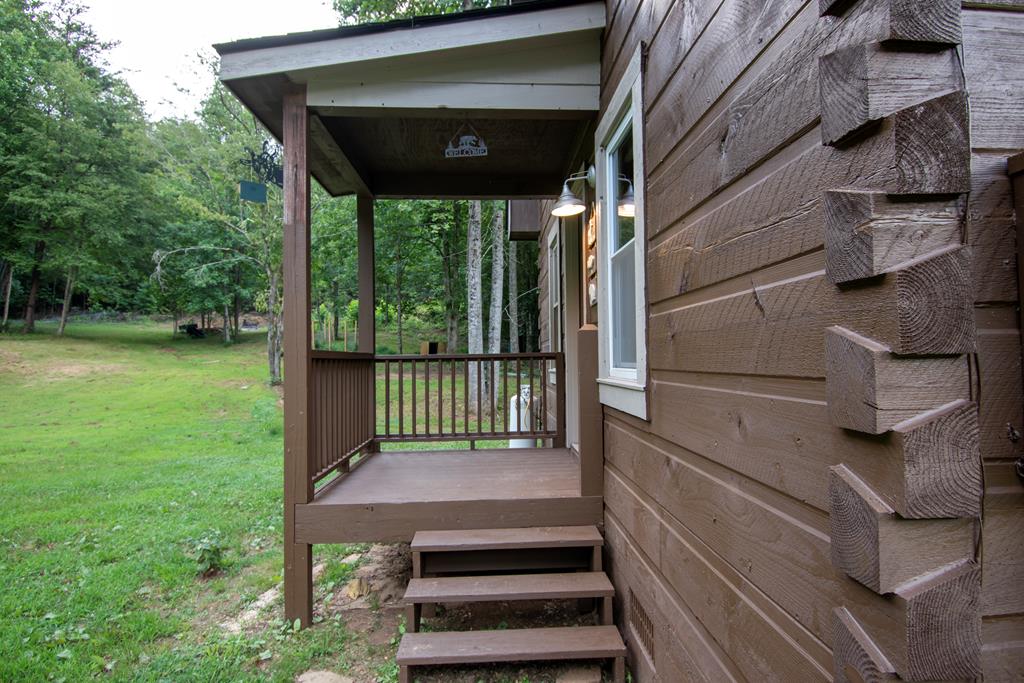 417541 Hayesville Residential