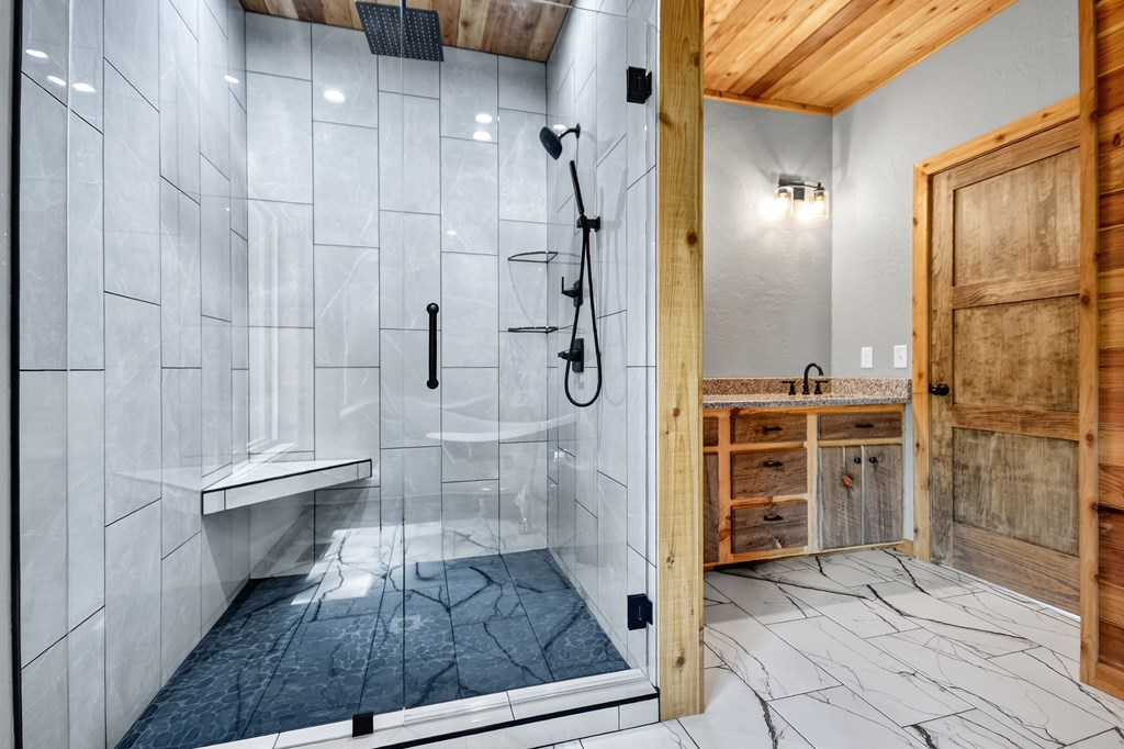 417542 Morganton Residential