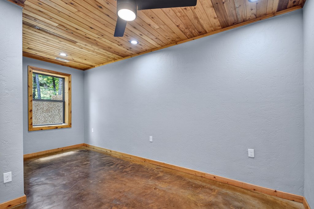 417542 Morganton Residential