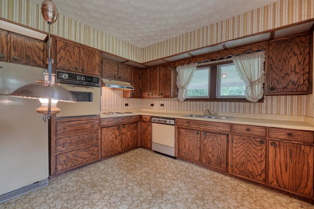 417545 Epworth Residential