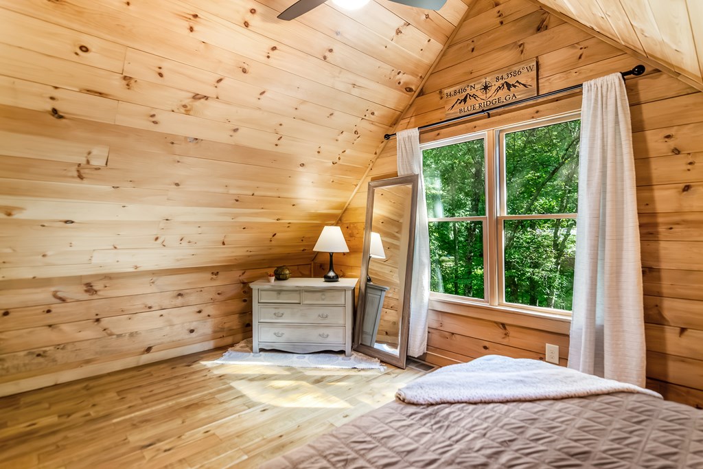 417552 Blue Ridge Residential