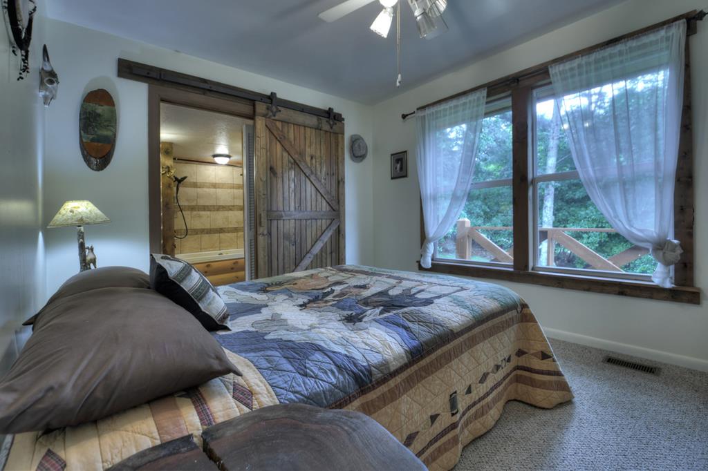 417555 Blue Ridge Residential