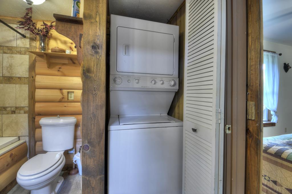 417555 Blue Ridge Residential