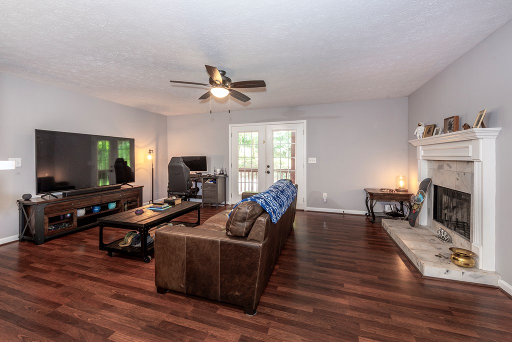 417559 Jasper Residential