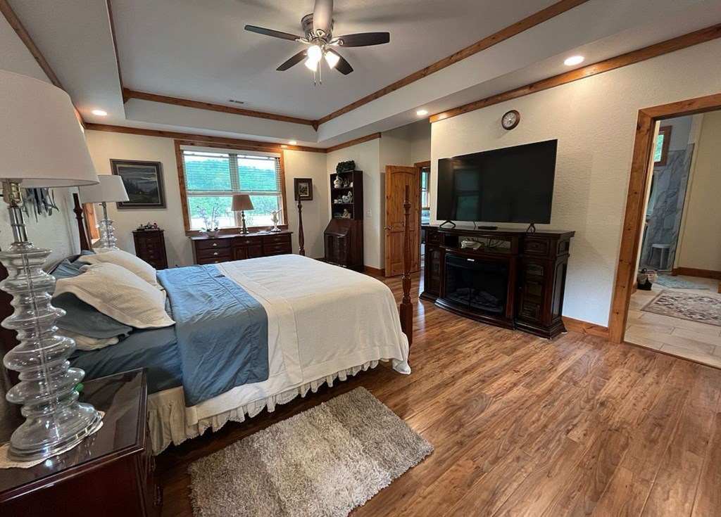 417564 Murphy Residential