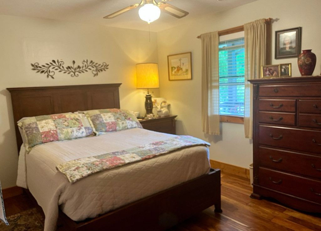 417564 Murphy Residential