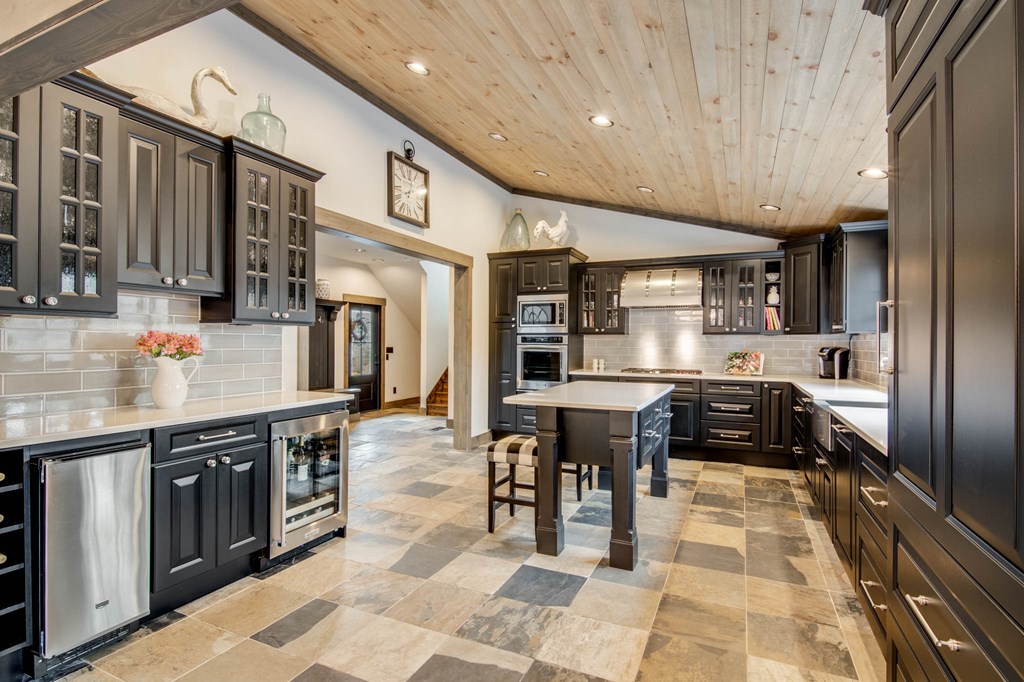 417569 Ellijay Residential