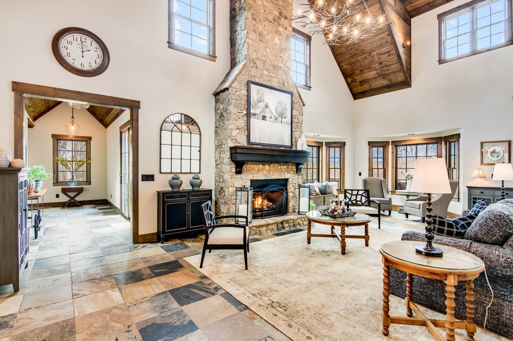 417569 Ellijay Residential