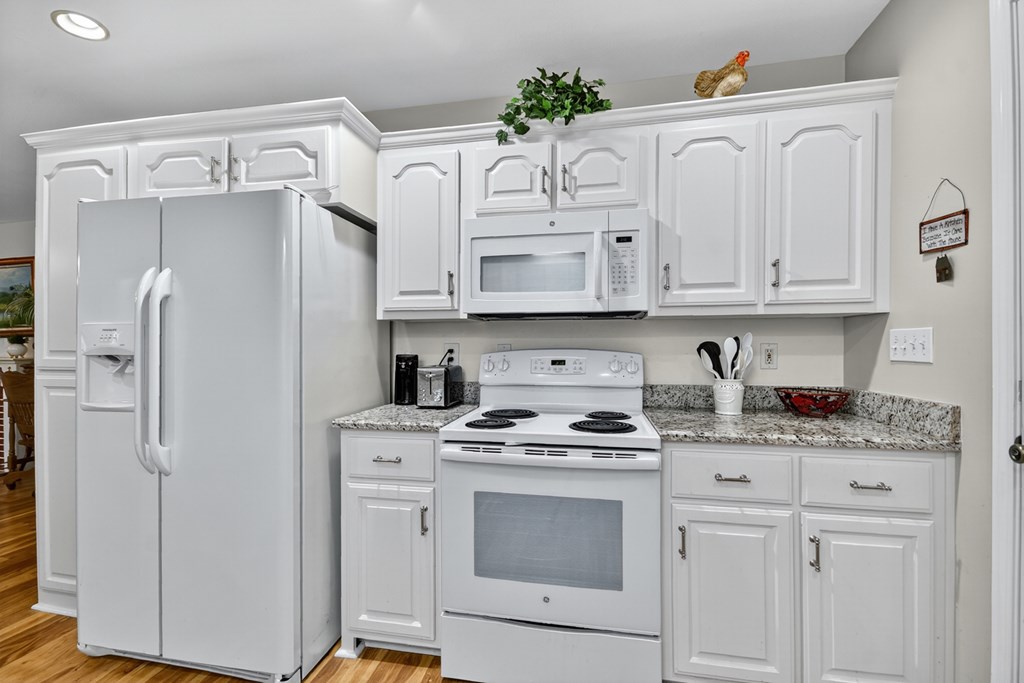 417570 Blue Ridge Residential