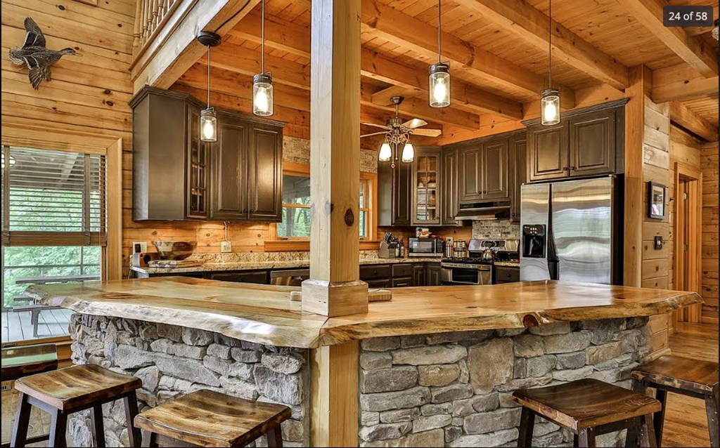 417571 Blue Ridge Residential