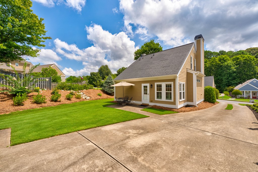 417572 Canton Residential