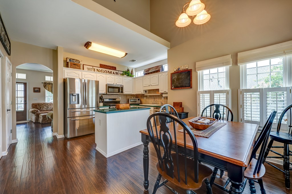 417572 Canton Residential