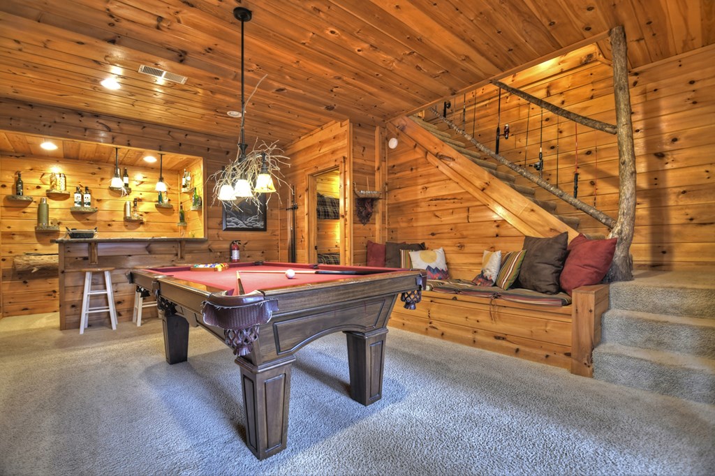 417576 Blue Ridge Residential