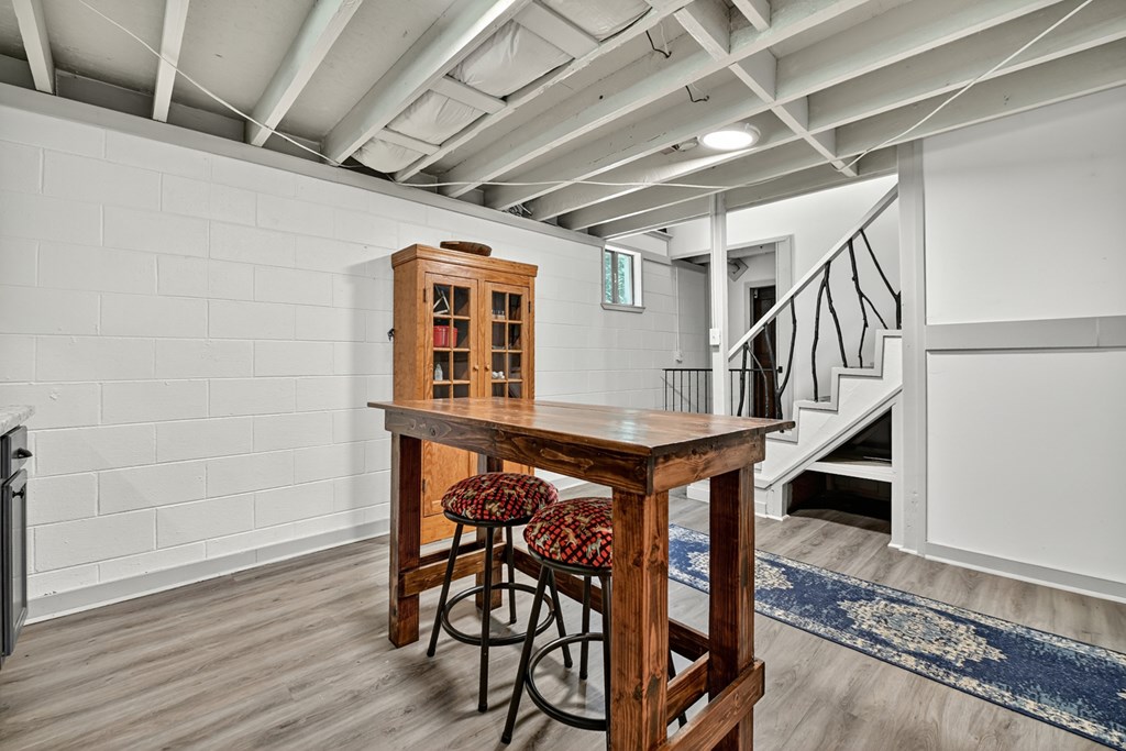 417579 Blue Ridge Residential