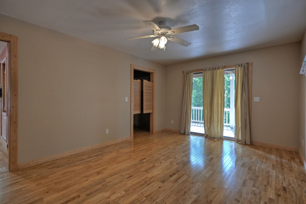417584 Blue Ridge Residential