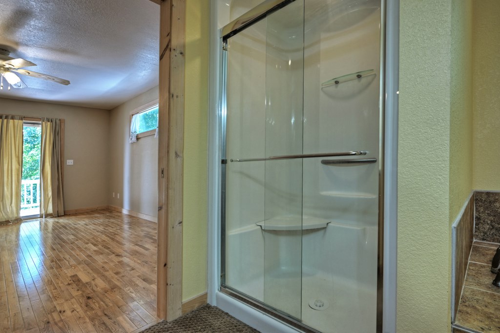 417584 Blue Ridge Residential