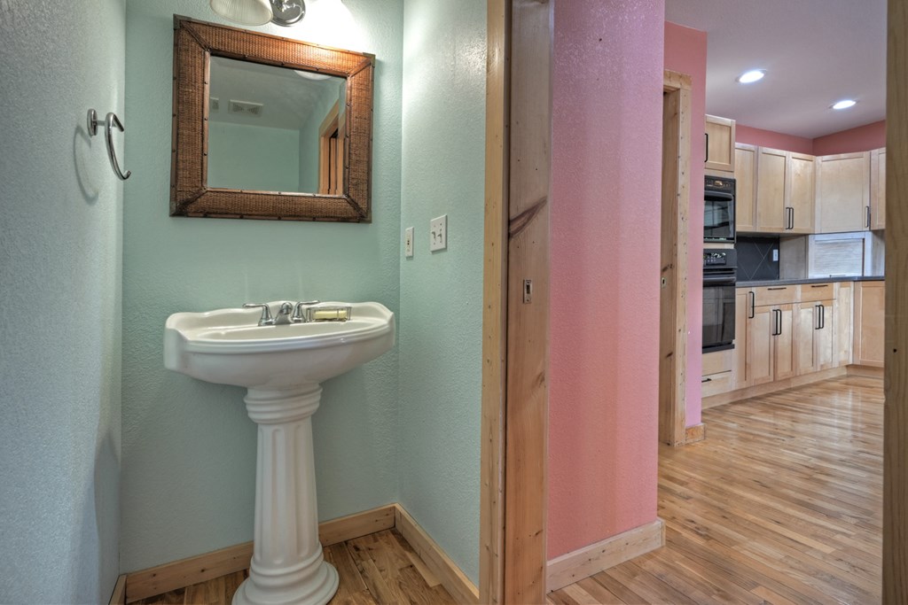 417584 Blue Ridge Residential