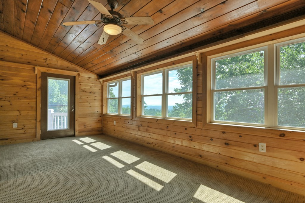 417584 Blue Ridge Residential