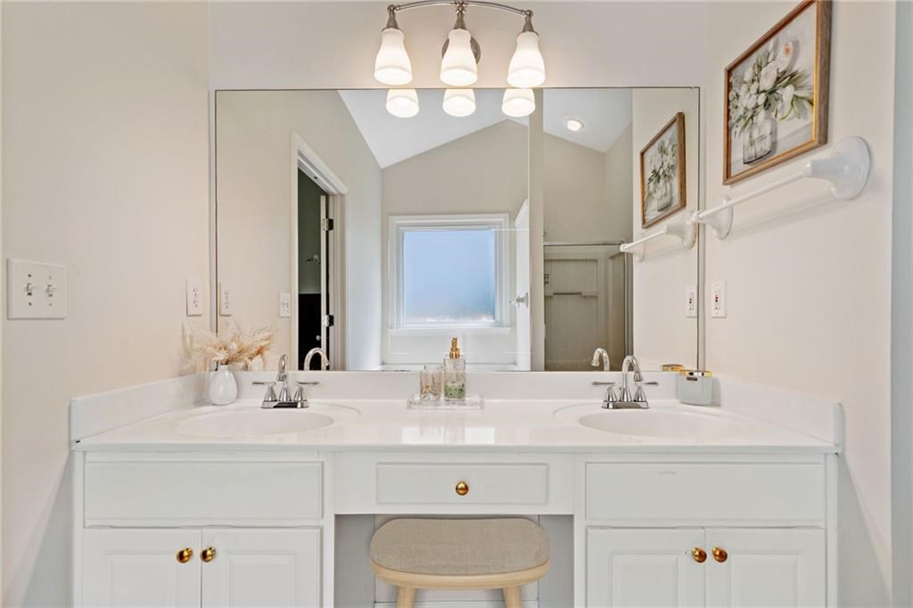 417596 Grayson Residential